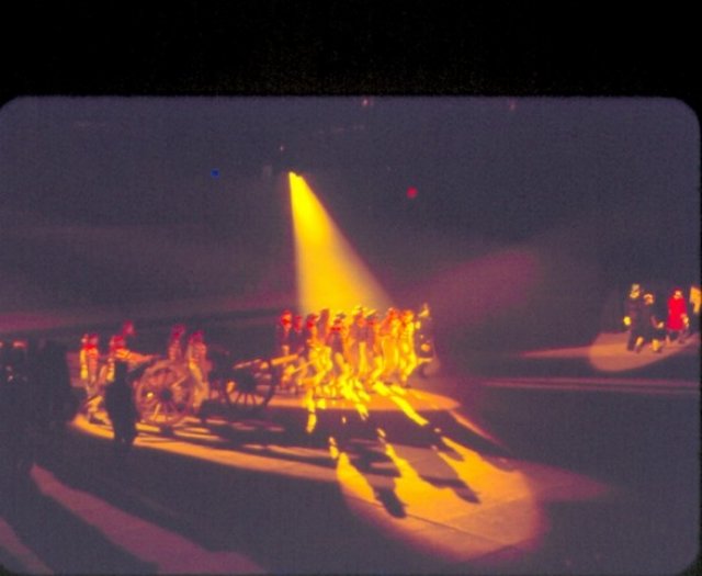 _scene_04_gun_crew_12_race_hms_niobi_and_shannon.jpg