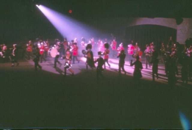 _scene_09_modern_bands_1.jpg