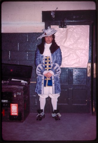 scene2frenchuniform.jpg